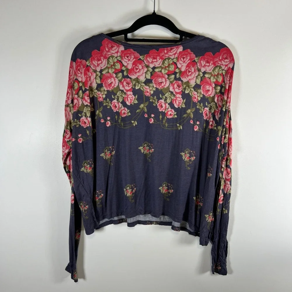 Free People Rose Floral Print Long Sleeve Top Charcoal Gray Pink‎ Medium boho